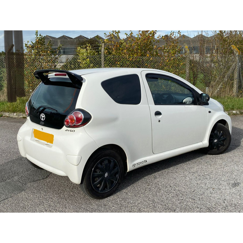 Spoiler de techo para V.2 Toyota Aygo Mk1 (2005-2014)