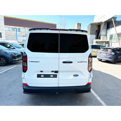 Spoiler de techo para V.1 portón doble Ford Transit Custom Mk2 (2023-) / Volkswagen T7 (2024-)