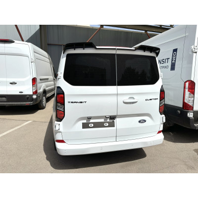 Spoiler de techo para V.2 portón doble Ford Transit Custom Mk2 (2023-) / Volkswagen T7 (2024-)